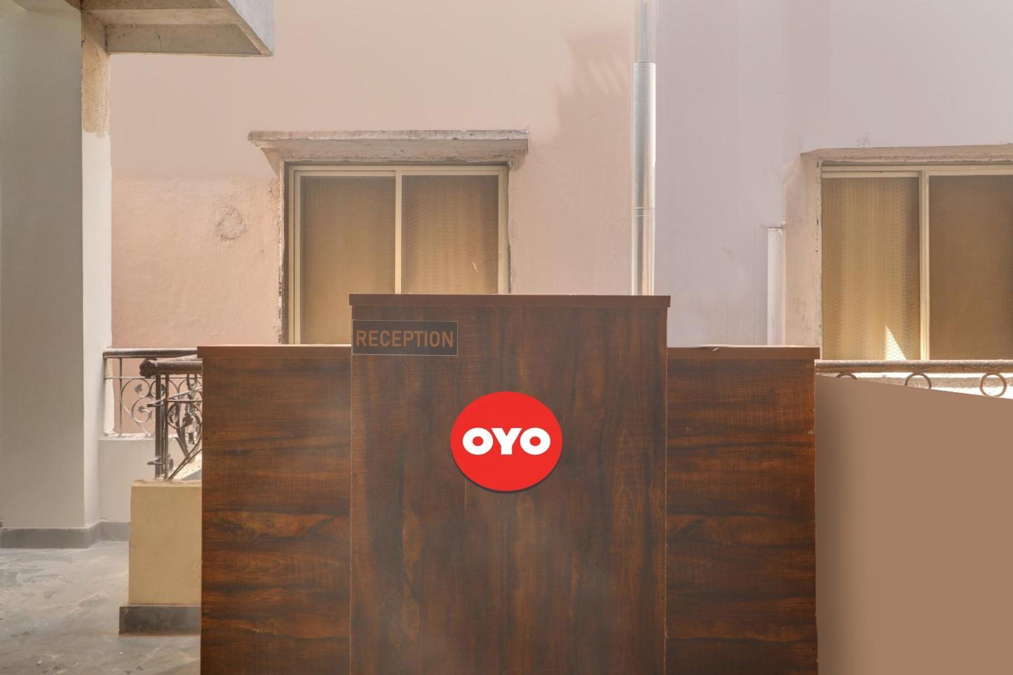 Hotel O R Square Inn Hyderabad Exterior foto